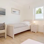 Brenkenhagener Weg 8-10 1