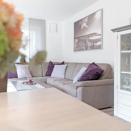 Brenkenhagener Weg 8-10 1 * Grömitz