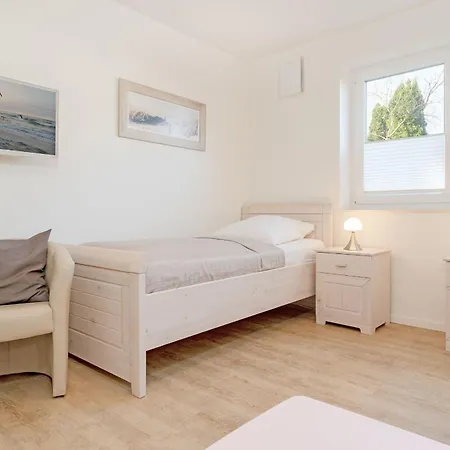 Brenkenhagener Weg 8-10 1