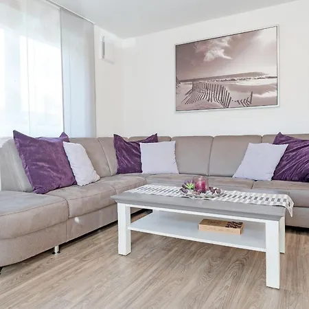 Brenkenhagener Weg 8-10 1 Apartment